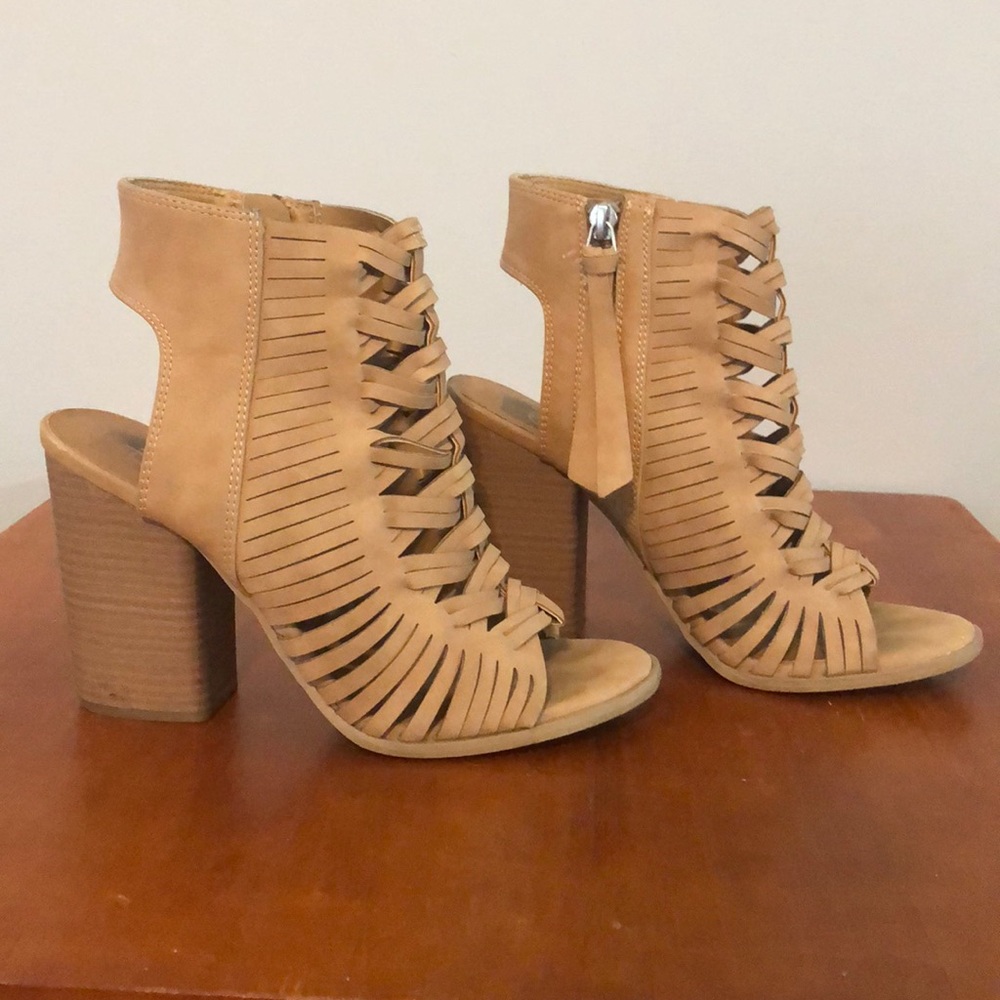 Sandal Heels